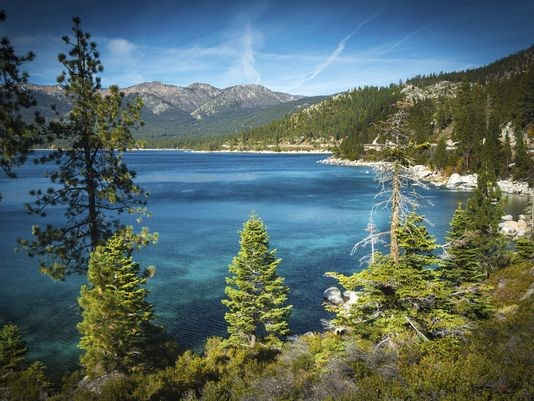 Lake Tahoe is warming faster than ever thanks in large part to human-caused climate change.   (Photo: CelsoDiniz, Getty Images/iStockphoto) 